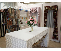 curtainImage